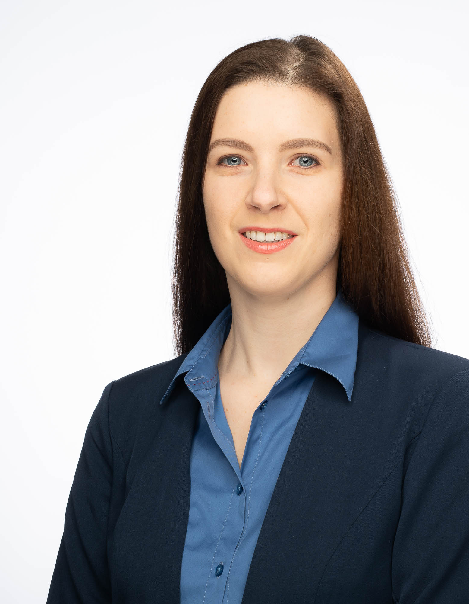 Export x3 Headshots Romina 202000999 Capture